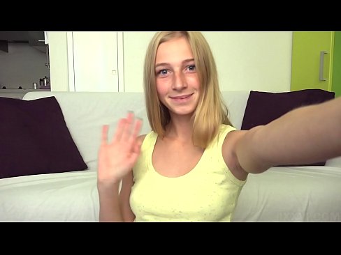 ❤️ Когато ми е скучно, лениво мастурбирам розовата си путка Ебане видео в bg.sexera.ru ❌❤